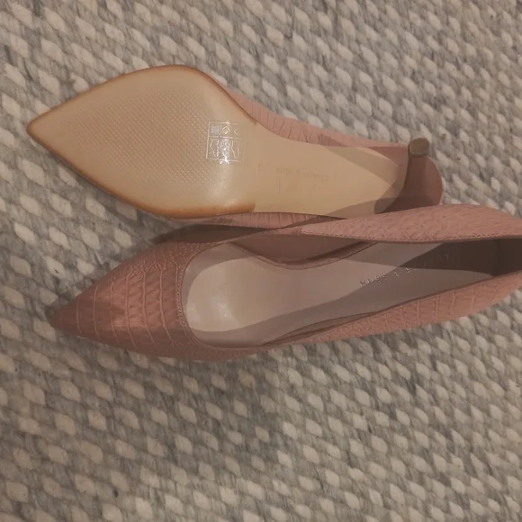 Charles and kieth heels dusty pink metalic shift - Picture 4 of 5